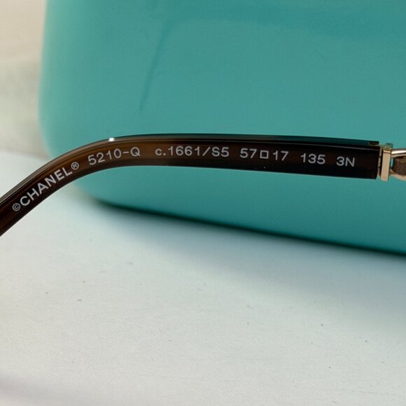 CHANEL Brown Gradient Sunglasses - Picture 11 of 14